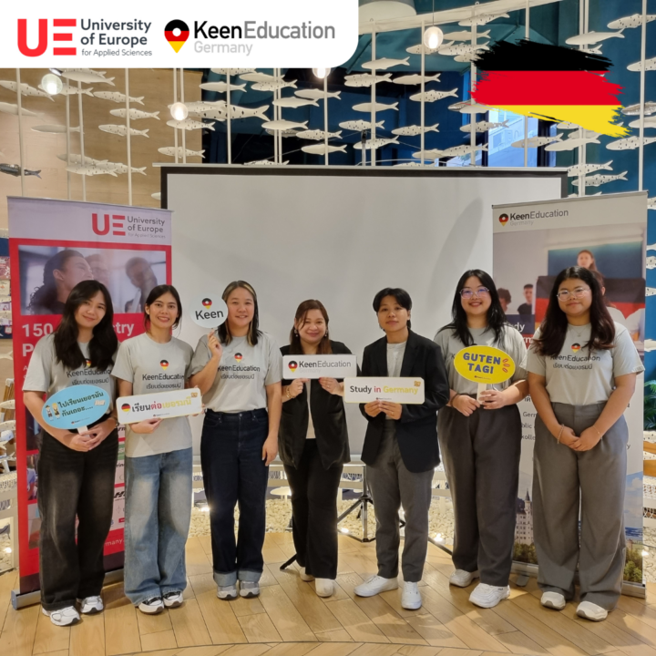 Student Germany Study Bachelor Germany Study Master Germany Learn German German Education Study in Germany Keen Education German Universities University Germany Study Berlin Master Study Germany Hamburg ชวนมาเจาะลึกสาขายอดนิยมอย่างด้าน ดีไซน์ ไอที และจิตวิทยา ไปพร้อม ๆ กัน สมัครเรียนได้ง่ายขึ้นแน่นอน ทำความเข้าใจทุกขั้นตอนการเตรียมตัวและการขอวีซ่า โอกาสทำงาน! ข้อมูลการทำงานระหว่างเรียน ฝึกงาน และการหางานหลังเรียนจบ นำ Resume หรือ Portfolio มาให้ทีม Admission ตรวจเช็กได้เลย งานนี้มีตัวช่วย! รับ Conditional Offer Letter ได้ทันที! เพิ่มโอกาสการเรียนต่อแบบไม่ต้องรอนาน รับคำแนะนำตรงจากทีมเจ้าหน้าที่มหาวิทยาลัยและที่ปรึกษาจาก Keen Education มหาวิทยาลัย University of Applied Sciences Europe (UE) มีแคมปัสในเยอรมนีทั้งหมด 4 เมือง ได้แก่ Berlin, Potsdam, Hamburg และ Iserlohn ได้รับการจัดอันดับให้เป็น 1 ใน 10 มหาวิทยาลัยชั้นนำในการศึกษาสาขา Business และยังเป็นมหาวิทยาลัยที่โดดเด่นทางด้านสาขา Art & Design ทั้งในระดับปริญญาตรี และปริญญาโท เปิดสอนเป็นหลักสูตรอินเตอร์ ภาคภาษาอังกฤษ จุดเด่นของมหาวิทยาลัยจะเป็นเรื่องการเรียนการสอนแบบเน้นการปฏิบัติเพื่อพัฒนาตนเอง โดยครูผู้สอนที่มีประสบการณ์ตรงในสายงานมาให้ความรู้ แบ่งปันประสบการณ์การทำงานในสายงานจริง รวมไปถึงในส่วนของ Career Start การให้คำปรึกษาในส่วนของการฝึกงานและหางานหลังเรียนจบ ทำให้นักเรียนมีโอกาสในการหางานที่ตรงกับความสนใจและประสบความสำเร็จในการสมัครงานในตำแหน่งที่ต้องการเพิ่มมากขึ้น งานสัมมนาเรียนต่อปริญญาตรี, โท สาย Design, IT และ Psychology ในเยอรมนี พิเศษสุด ๆ เจ้าหน้าที่จากมหาวิทยาลัยอินเตอร์ชื่อดังในเยอรมนี มารับสมัครเรียนถึงที่! ถือ Resume หรือ Portfolio มาสมัครเรียนได้เลย ทราบผลทันที! ไม่พอ งานนี้ยังมีทุนส่วนลดค่าเทอมให้กว่า 500,000 บาท ใครสนใจเรียนต่อปริญญาตรี, โท สาขาดีไซน์ ไอที จิตวิทยา หรืออื่น ๆ อีกหลากหลายสาขา ที่มหาวิทยาลัย University of Applied Sciences Europe (UE) เป็นหลักสูตรภาคภาษาอังกฤษ มาเจอกันที่งานนี้ได้เลยค่ะ หากนักเรียนสนใจสามารถสอบถามรายละเอียดเพิ่มเติม หรือสมัครผ่านคีนได้ทันที! คีน เอ็ดดูเคชั่น (ตัวแทนอย่างเป็นทางการในไทย) เราสามารถให้คำปรึกษา ดูแลช่วยเหลือ วางแผนการเรียน ทำการสมัคร ประสานงาน และเตรียมเอกสารวีซ่า ให้คำปรึกษานักเรียนได้ ฟรี!! (ไม่มีค่าบริการเอเจนซี่) และให้นักเรียนโอนจ่ายค่าเทอมกับทางมหาวิทยาลัยโดยตรงอีกด้วยค่ะ สบายใจได้ หายห่วง หากนักเรียนสนใจ สามารถสอบถามรายละเอียดเพิ่มเติมได้เลยนะคะ รีวิวนักเรียนของเรา คีน เอ็ดดูเคชั่น ทำไมนักเรียนไทยต้องเรียน Studienkolleg? พร้อมแนะนำสถาบันสอน Studienkolleg (ดำเนินการผ่านคีนฟรี!!) คีน เอ็ดดูเคชั่น เป็นตัวแทนในไทยอย่างเป็นทางการ เราสามารถดูแลช่วยเหลือ วางแผนการเรียน ทำการสมัคร ประสานงาน เตรียมเอกสารวีซ่า และเตรียมตัวก่อนบินไปเยอรมนี ให้ได้ฟรี!! (ไม่มีค่าบริการเอเจนซี่เลยค่ะ) โปร่งใส จริงใจ และมืออาชีพ ทีมงานของเรายินดี และพร้อมให้บริการค่ะ อยากรู้เรื่องการเรียนในเยอรมนี ถามเราได้เลย: สามารถติดต่อได้ทุกช่องทาง สะดวกและรวดเร็ว คุยกันได้ อยากได้ข้อมูลอะไรในเยอรมนี คีน เอ็ดดูเคชั่น จัดให้!! ปรึกษาฟรี แถมบริการฟรีด้วยจ้า รีวิวนักเรียนคีน คีนออกบูธ งานอีเว้นท์ งานเรียนต่อต่างประเทศ งานเรียนต่อนอก keen education ประเทศเยอรมนี เรียนต่อเยอรมนีกับคีน เอ็ดดูเคชั่น keen germany german เอเจนซี่เรียนต่อเยอรมัน เรียนต่อเยอรมนี เรียนต่อเยอรมัน เรียนต่อต่างประเทศ เรียนต่อนอก ปรึกษาฟรี ไม่มีค่าบริการเอเจนซี่